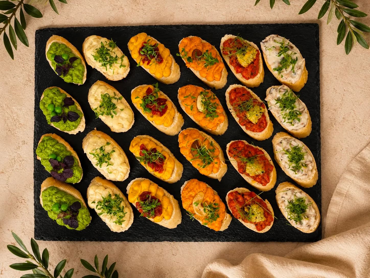 Produktbild von Canapés Box Vegan ( Weissbrot)