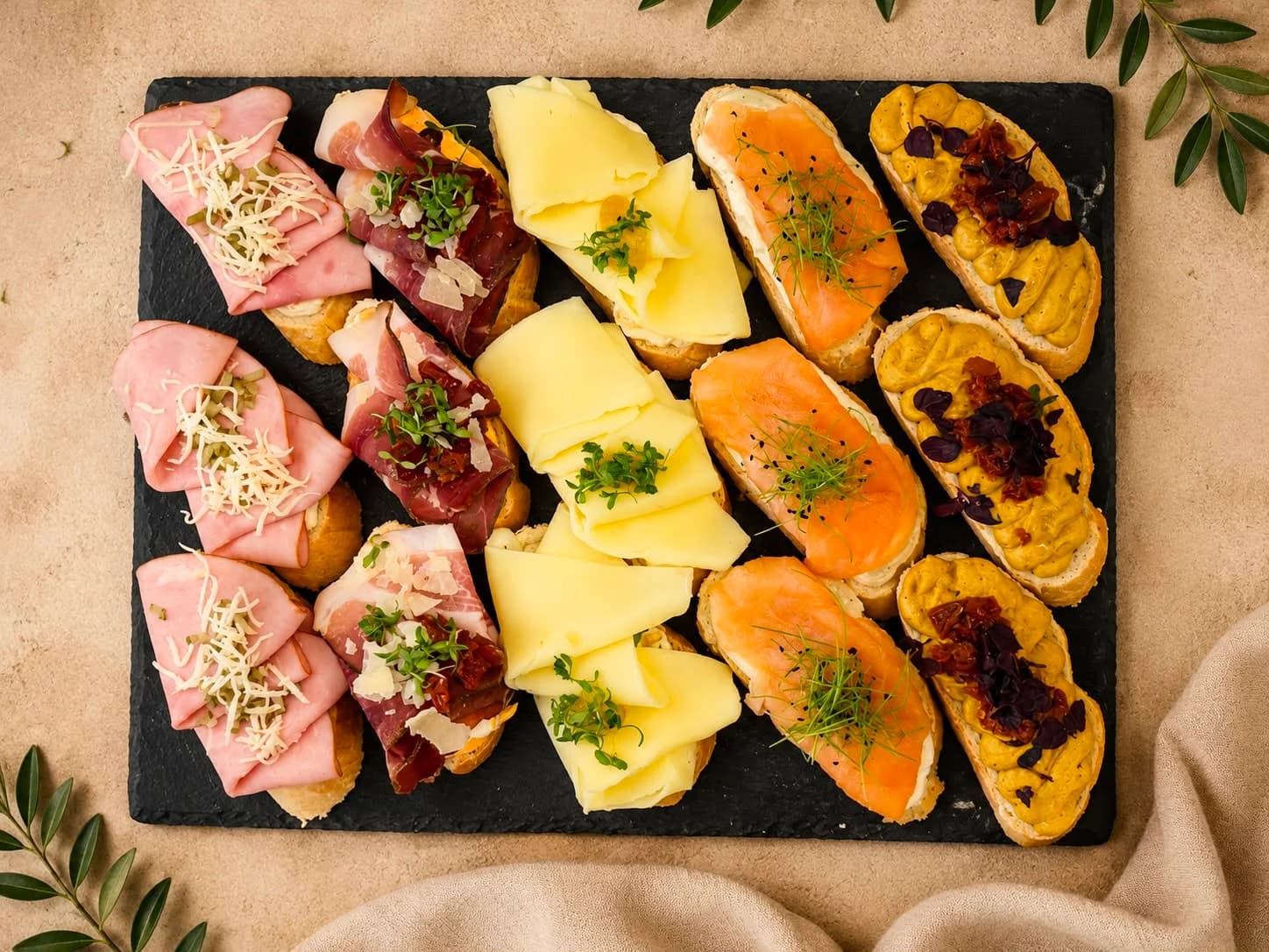 Produktbild von Sandwich Box Mix Schweinfleischfrei (Vollkorn)